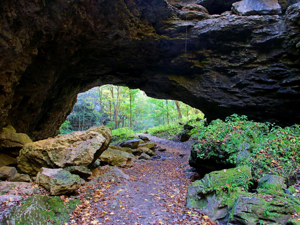 maquoketa-caves-state-park
